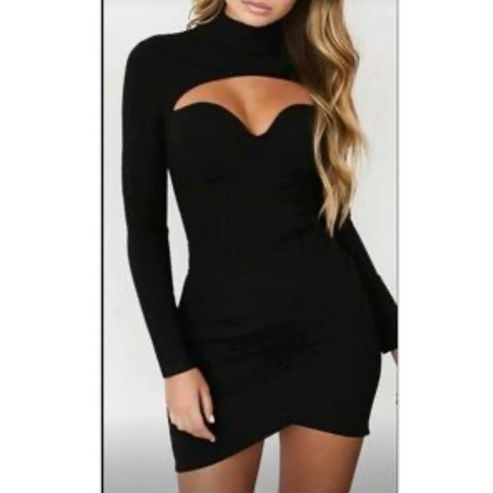 Tiger Mist Sexy Little Black Cut Out Sweetheart Party Long Sleeve Dress Medium